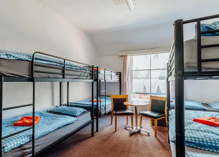 Familien-Zimmer